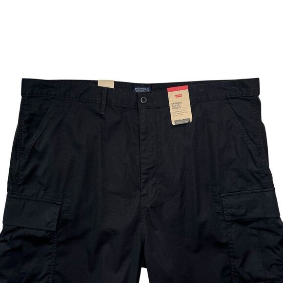 Levi's Men's Size 44 Black Carrier Cargo Shorts - Picture 3 of 13